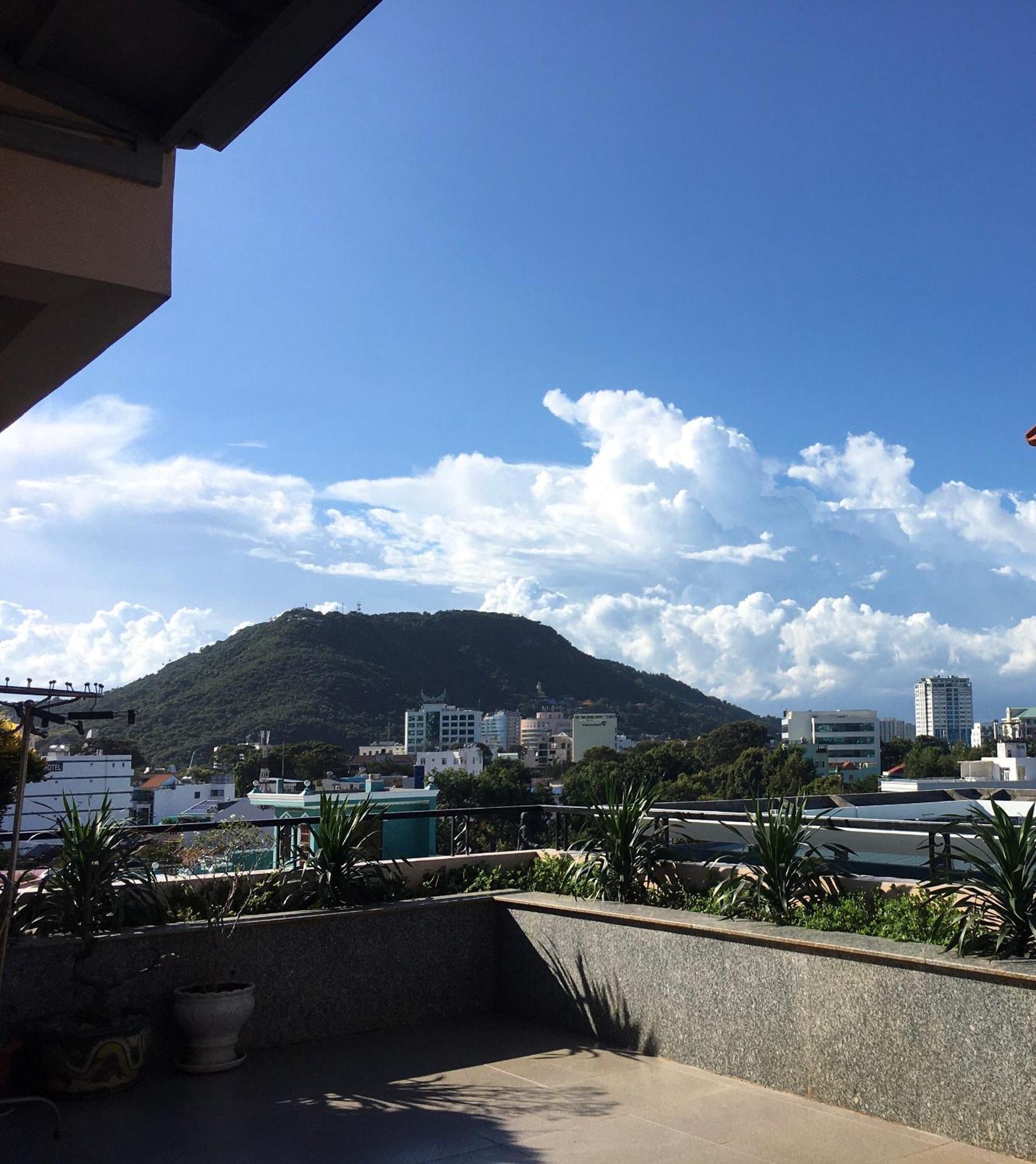 Co Ba Vung Tau Hotel Екстер'єр фото